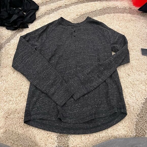 men’s gray gap 3 button long sleeve shirt - Picture 1 of 3
